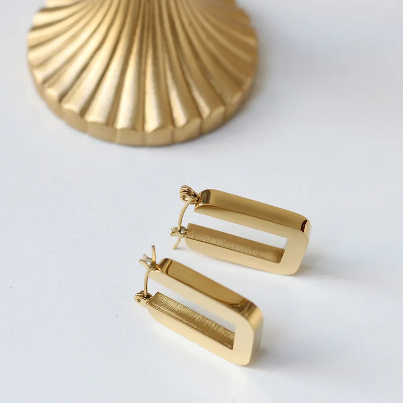 Brincos de Argola Geométricos em Ouro 18k