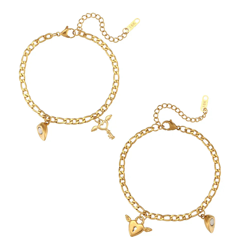 Pulseiras de Aço Inoxidável com Coração e Chave