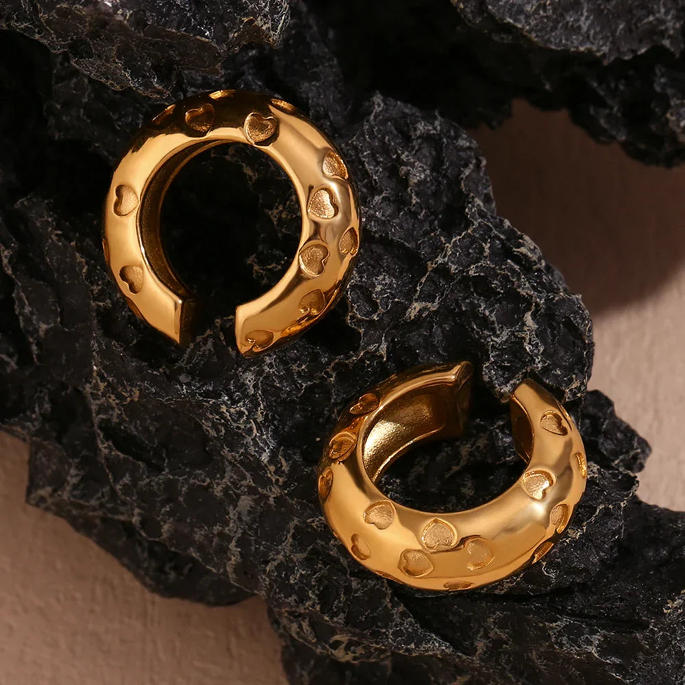 Brinco de Clip Coração Banhado a Ouro 18K