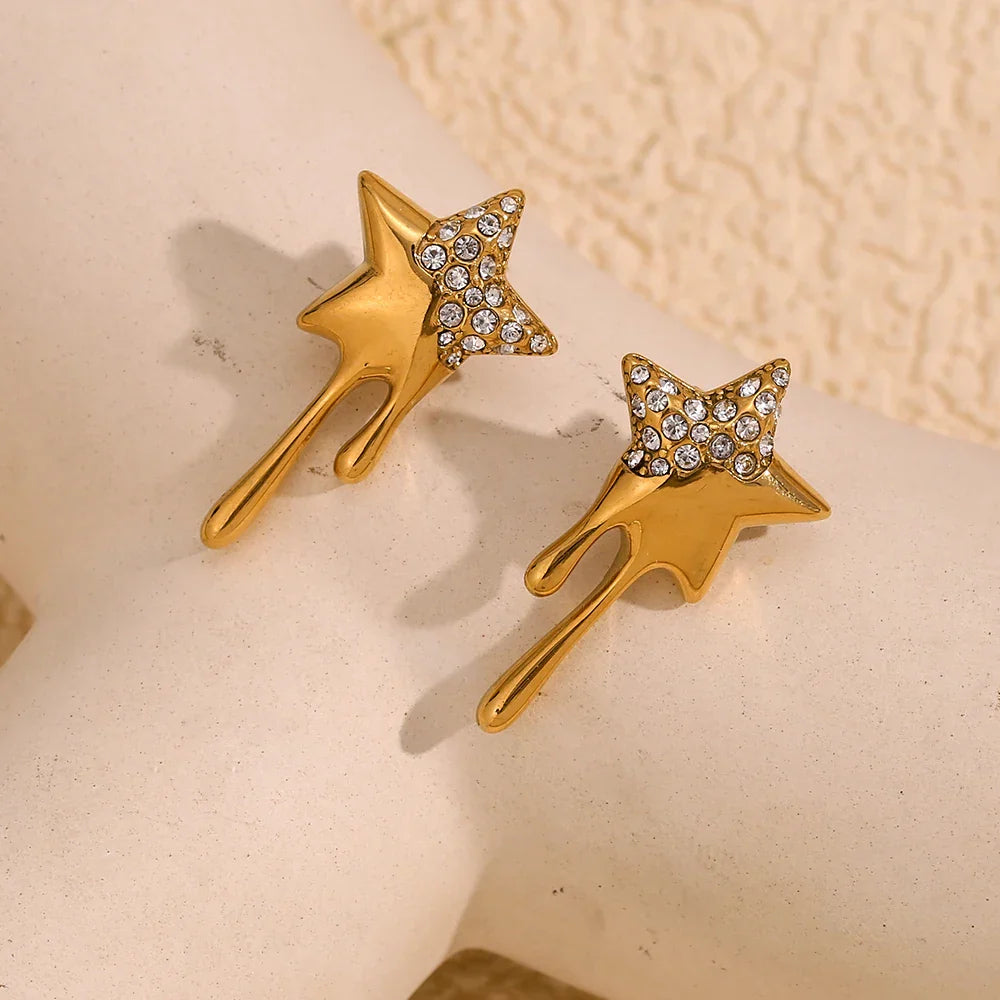 Brinco Estrela com Zircônia e Borla Elegante