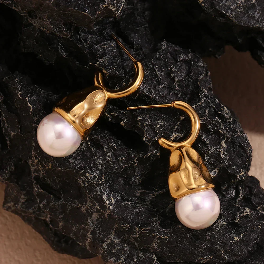 Brincos Elegantes de Pérola com Zircônia