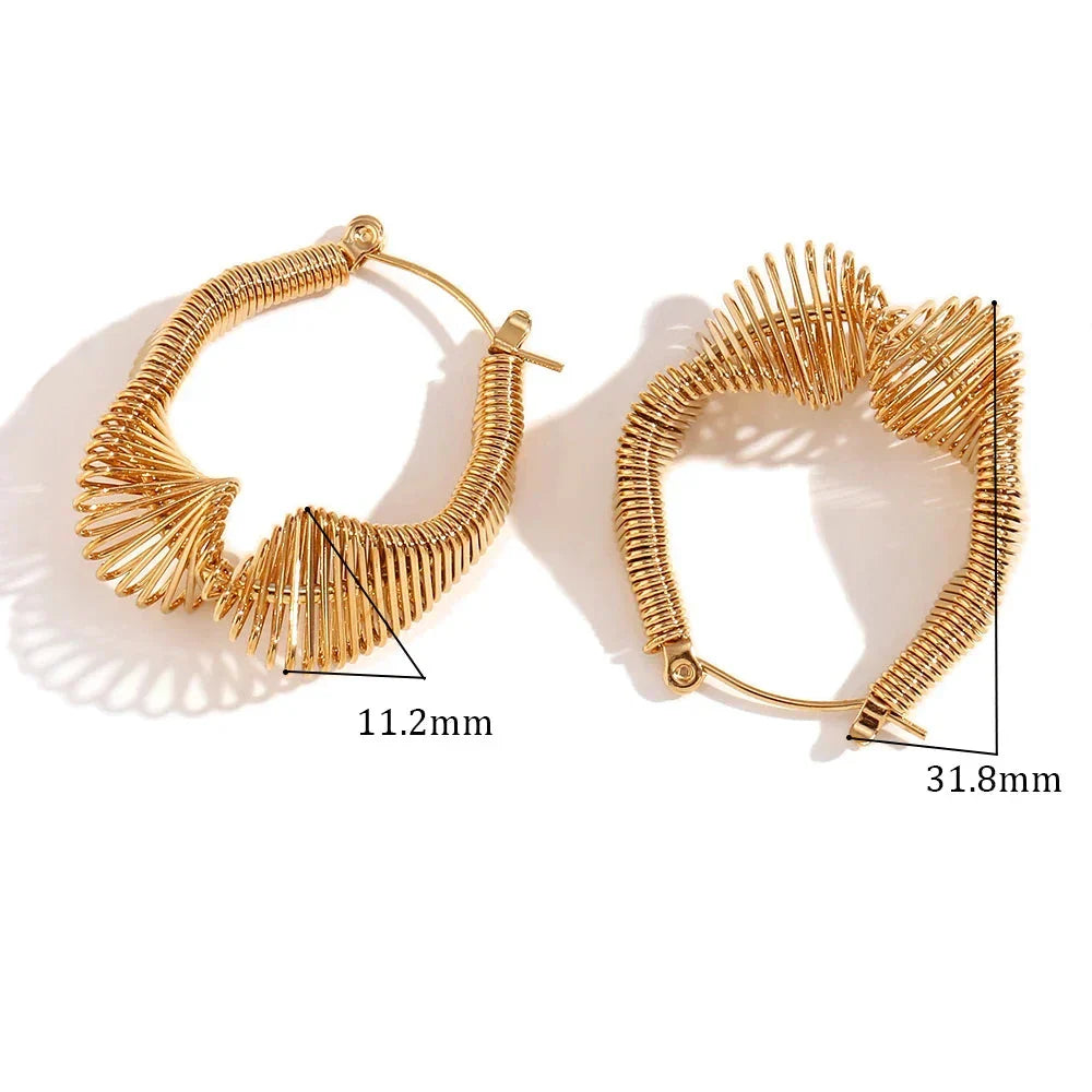 Brincos de Argola U Banhados a Ouro 18K