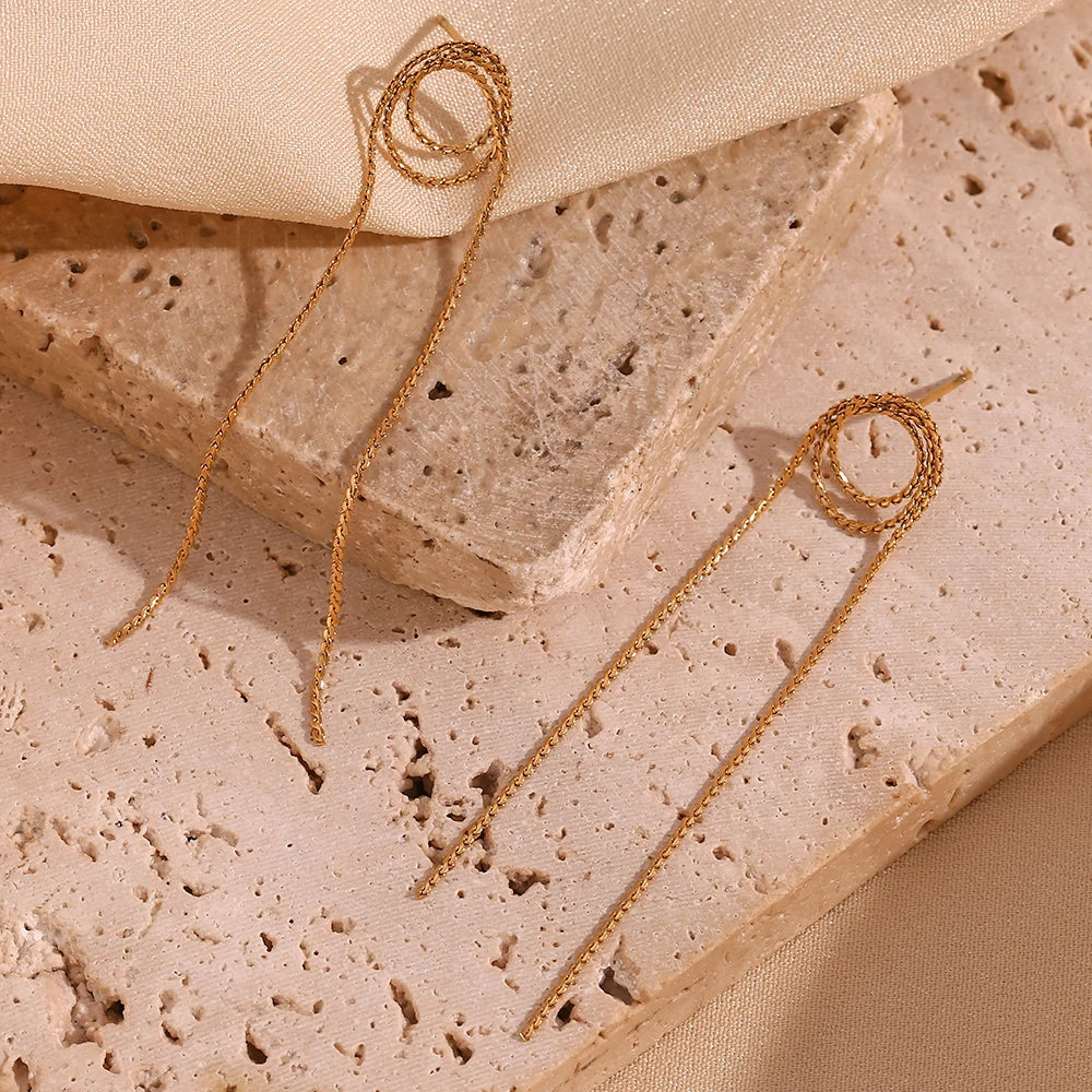 Brincos Longos de Borla com Zircônia Banhados a Ouro