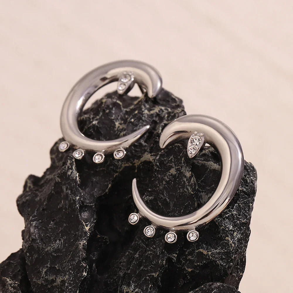 Brincos Crescente de Zircônia Belle