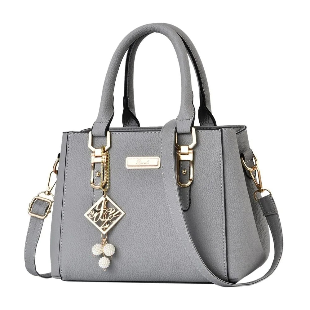 Bolsa de Couro com 15%OFF na Primeira Compra + Frete Grátis - Pague 3 x Sem Juros