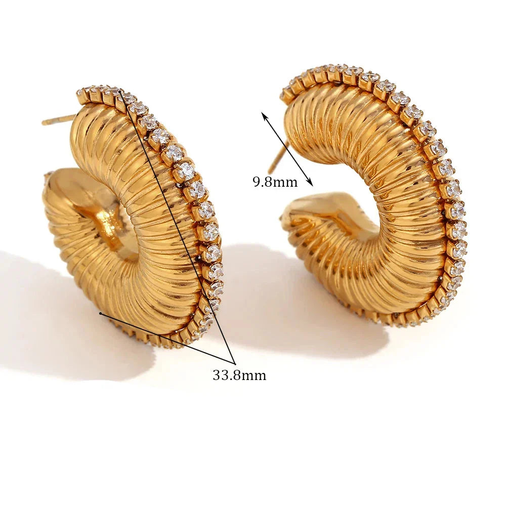 Brincos de Argola Oca com Zircônia Banhados a Ouro 18K