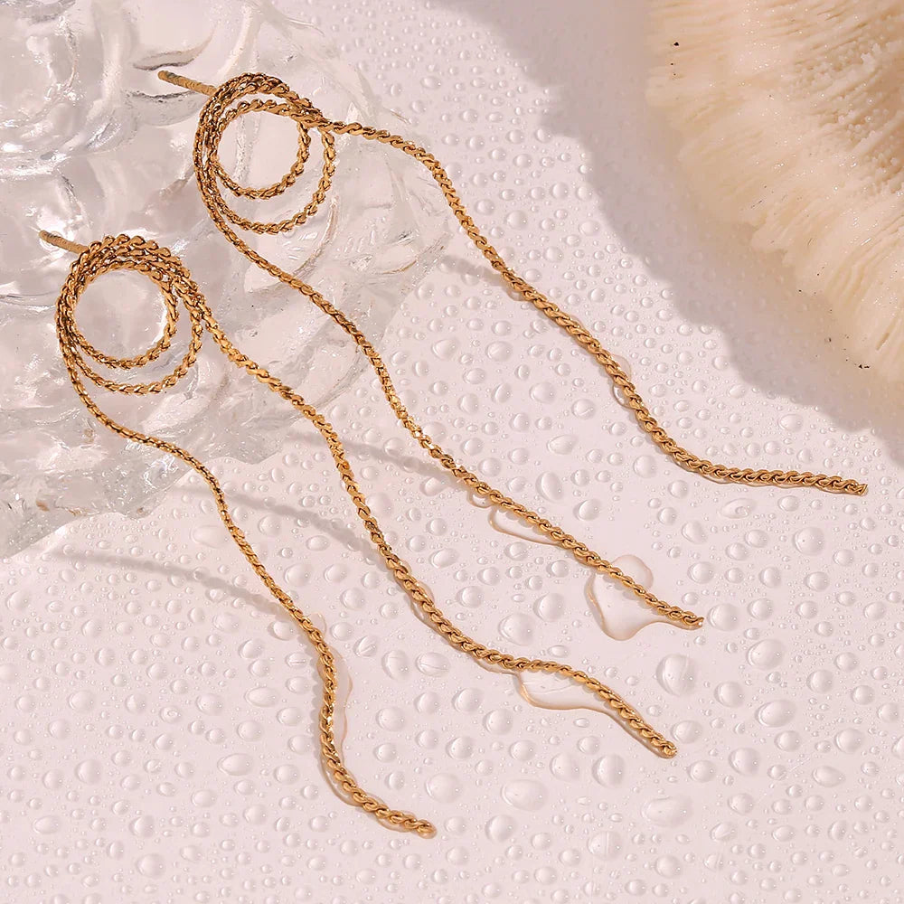 Brincos Longos de Borla com Zircônia Banhados a Ouro