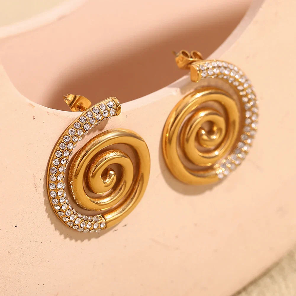 Brincos Espiral Dourados com Zircônias