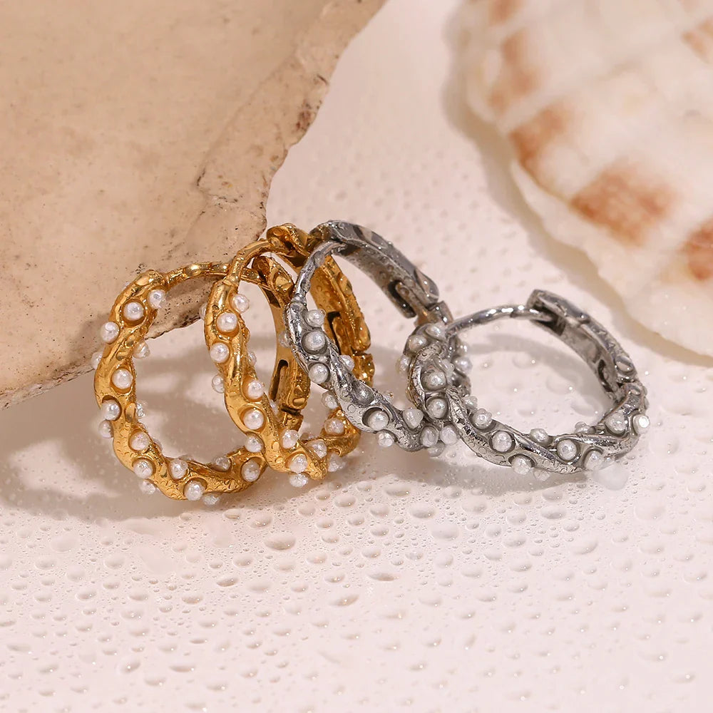 Brinco Irregular Dourado Hipoalergênico Burnetts Joias