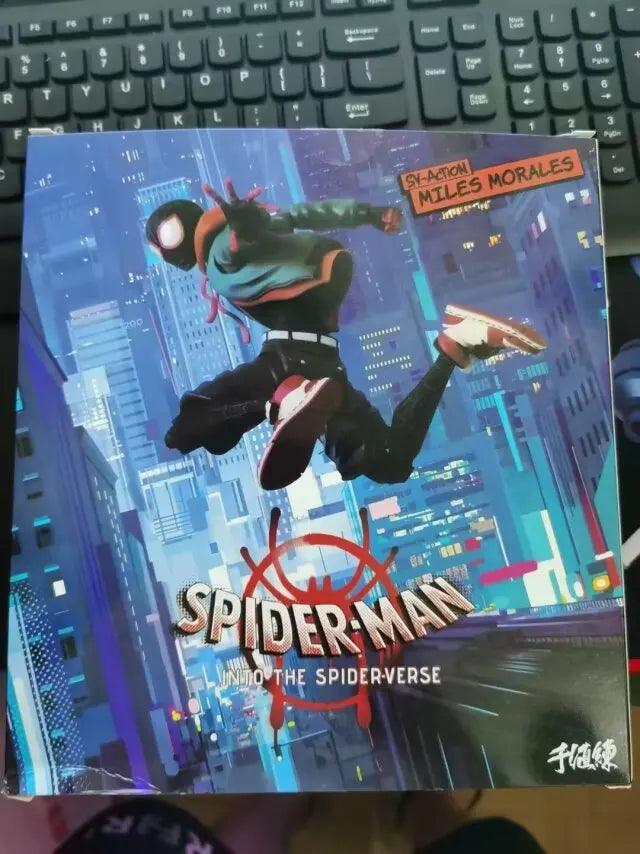 Boneco Spider-Man do Multiverso Marvel Action Figure