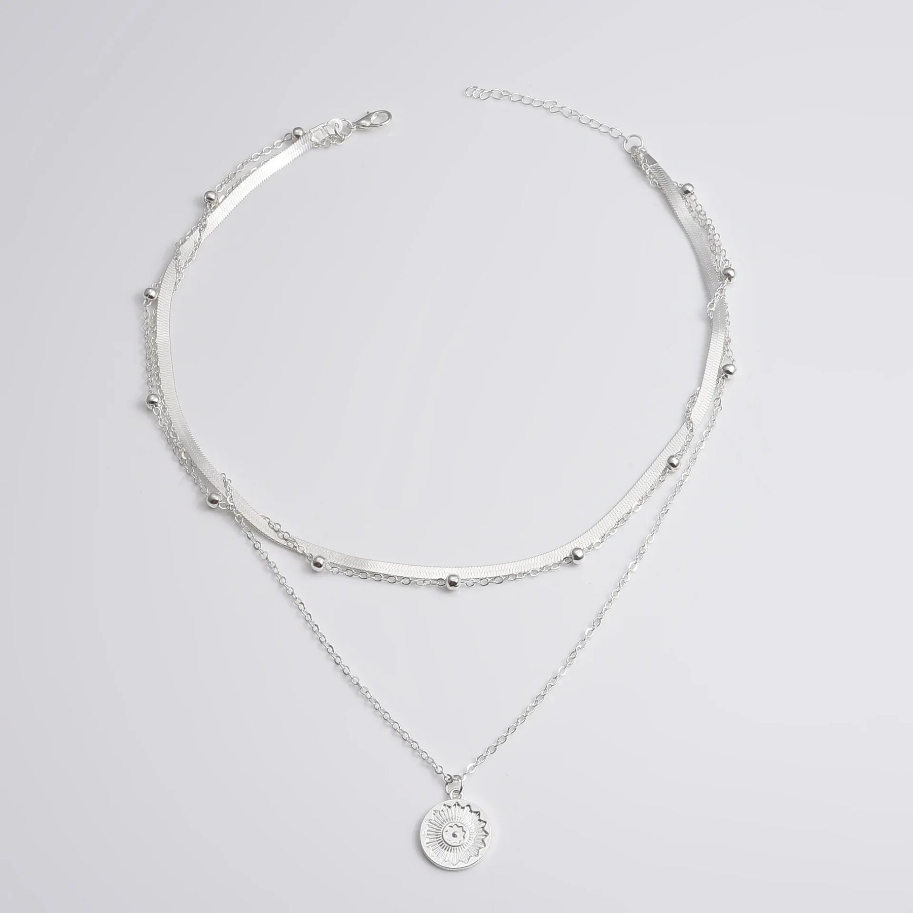 Colar Feminino Três Camadas em Prata 925 com Charme