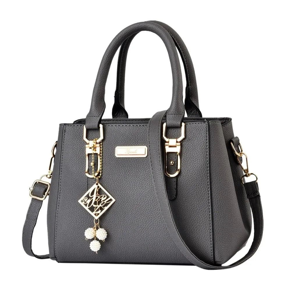 Bolsa de Couro com 15%OFF na Primeira Compra + Frete Grátis - Pague 3 x Sem Juros