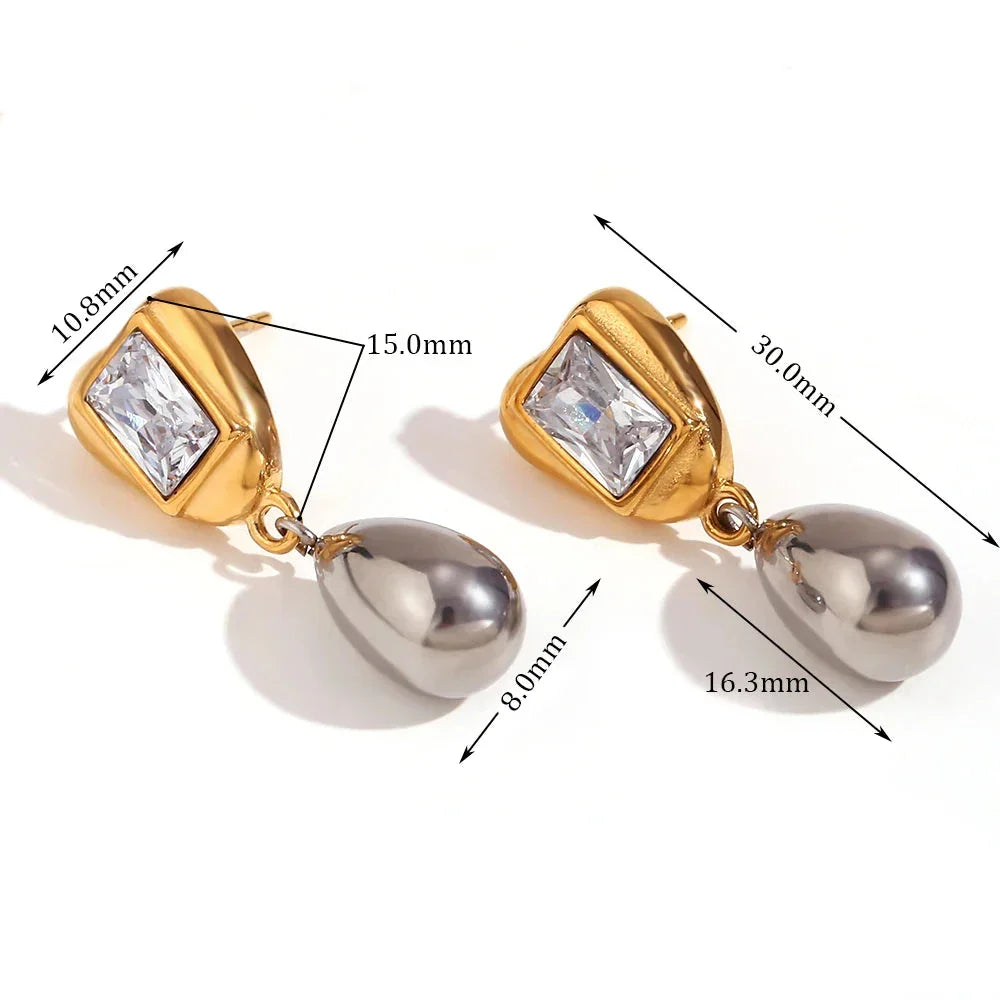 Brincos Geométricos Bicolores com Zircônia