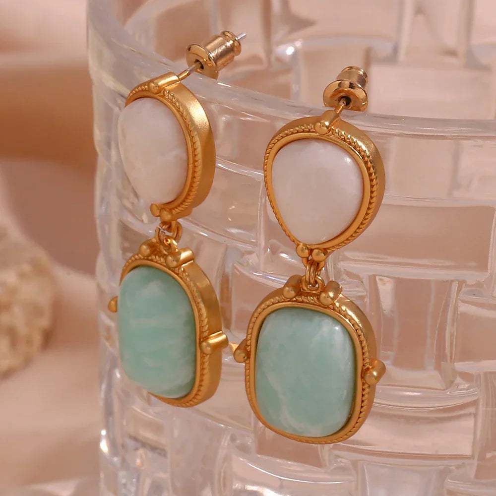 Brincos Elegantes de Jade Branco e Amazonita