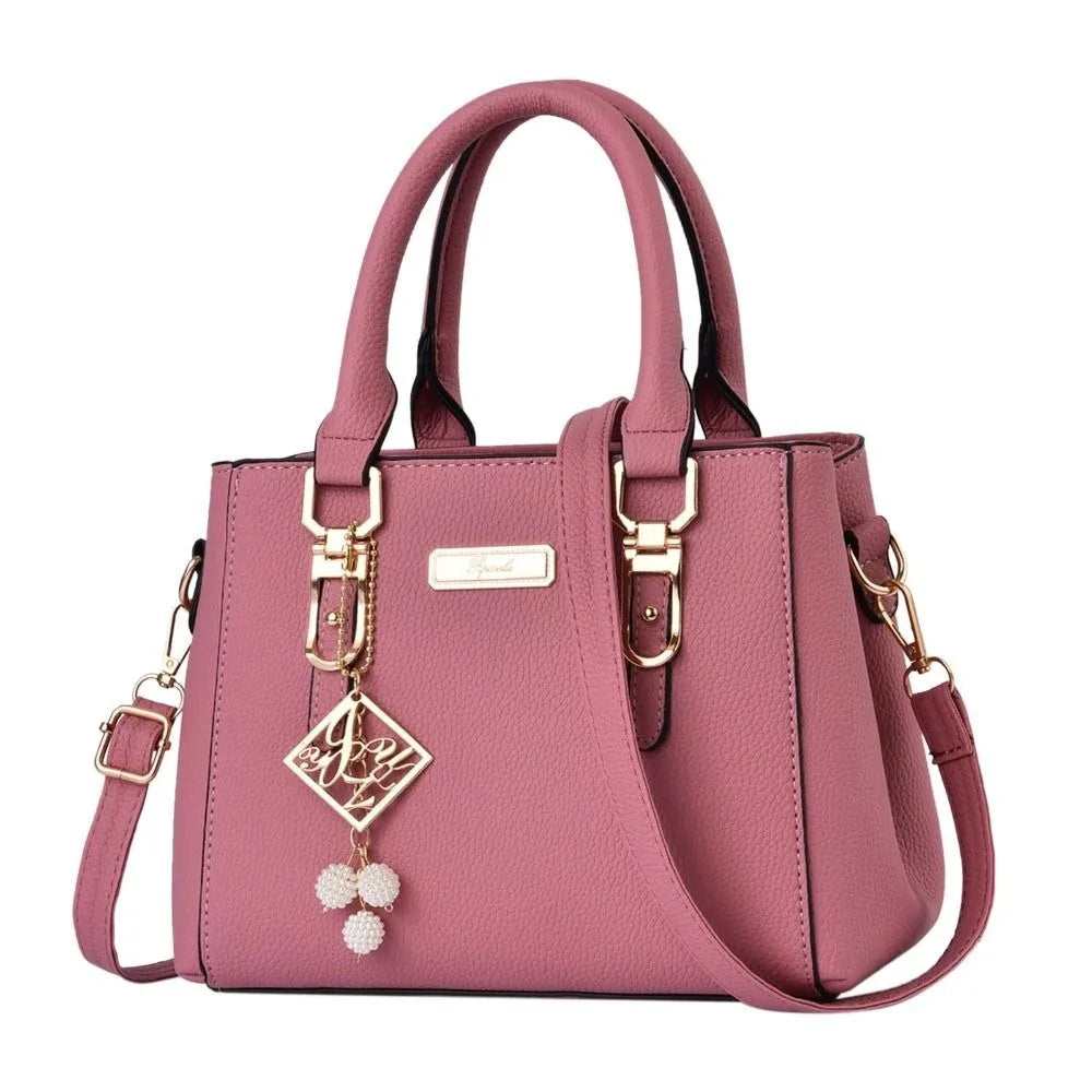 Bolsa de Couro com 15%OFF na Primeira Compra + Frete Grátis - Pague 3 x Sem Juros