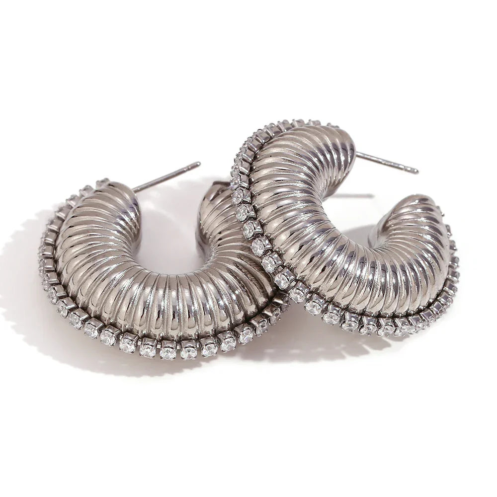 Brincos de Argola Oca com Zircônia Banhados a Ouro 18K
