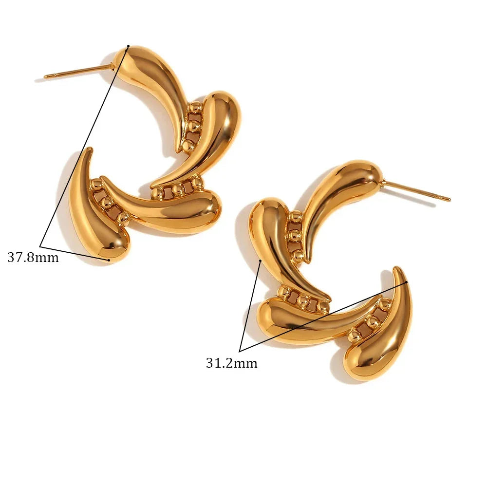 Brincos Elegância Dourada com Gotas