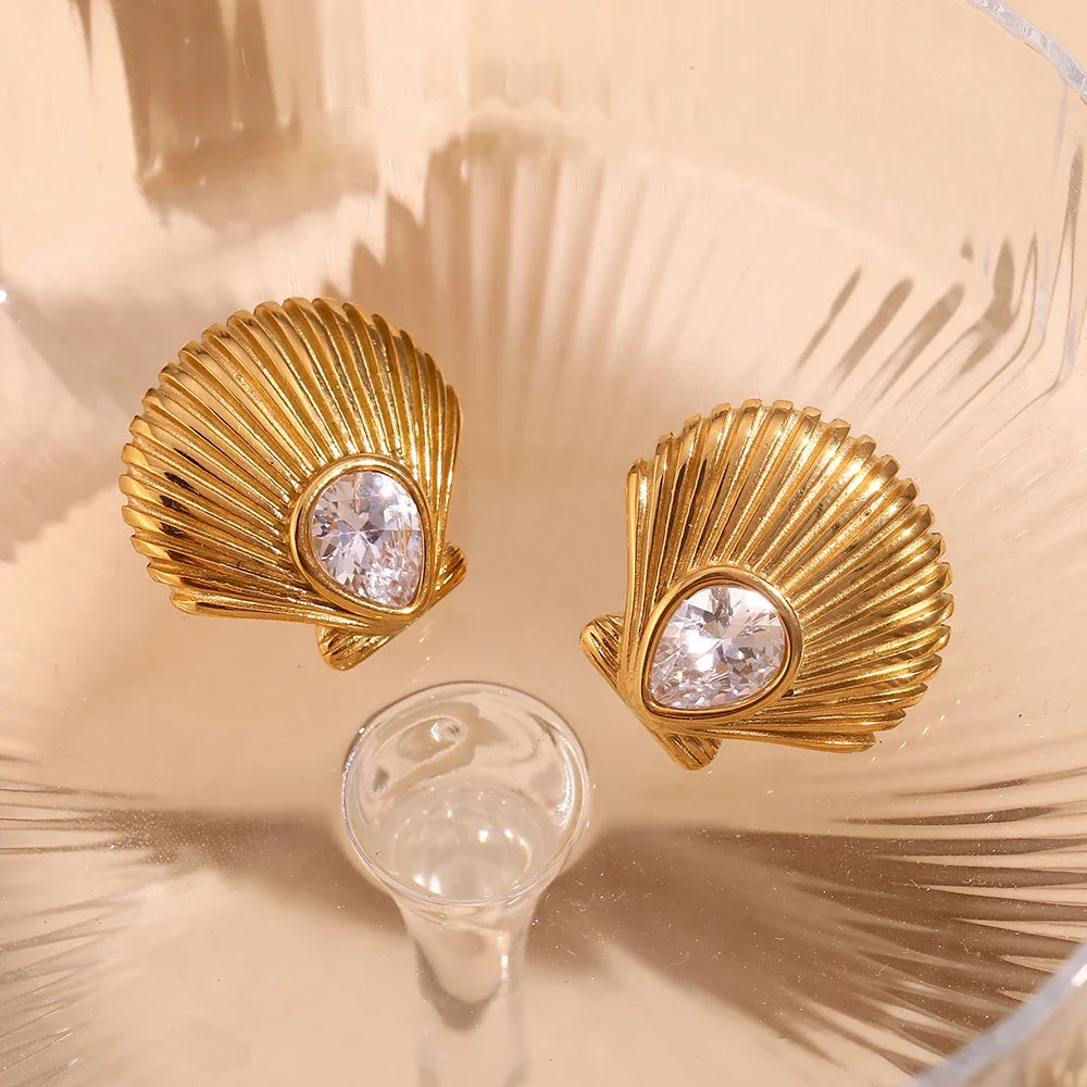 Brincos Elegantes de Concha com Zircônia