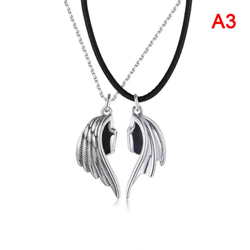 Couple Classic Game Lover Necklace Kindred Hunter Pendant High-quality Necklace Jewelry Gift Accessories