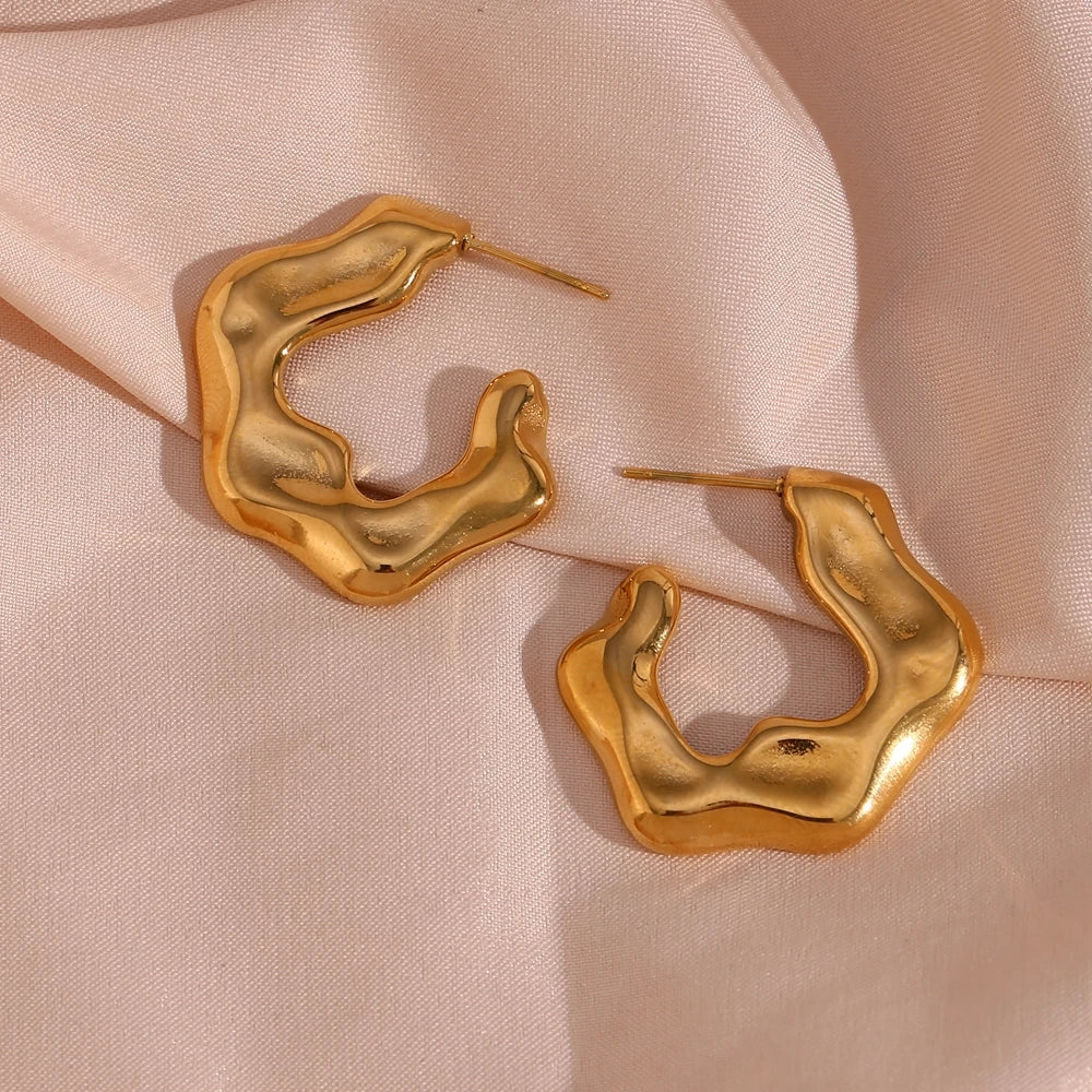 Brincos de Aço Inoxidável com Design Orgânico Dourado