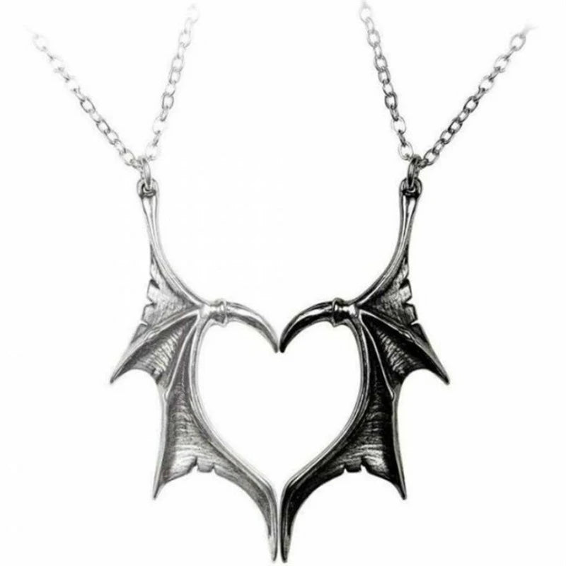 Couple Classic Game Lover Necklace Kindred Hunter Pendant High-quality Necklace Jewelry Gift Accessories
