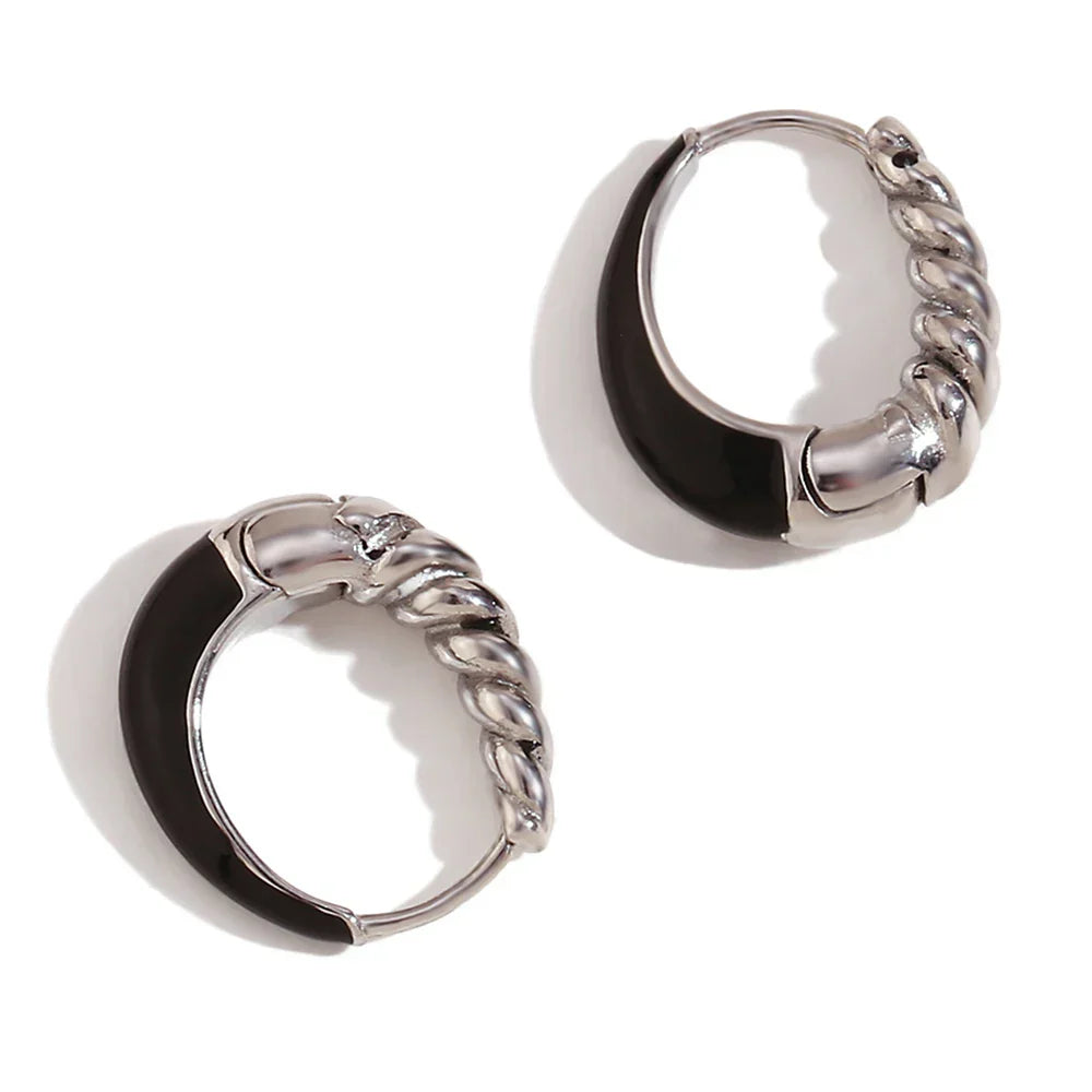 Brincos de Argola Esmaltados com Detalhe Torcido