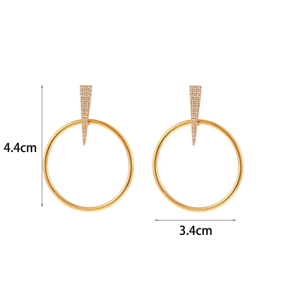 Brincos Elegantes de Ouro 18K com Corrente Oval