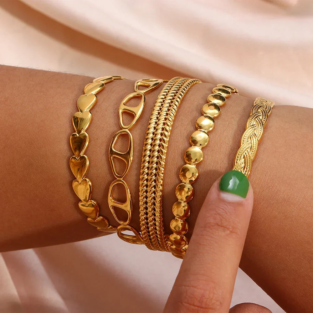 Pulseira Coração Trançado Banhada a Ouro Burnetts