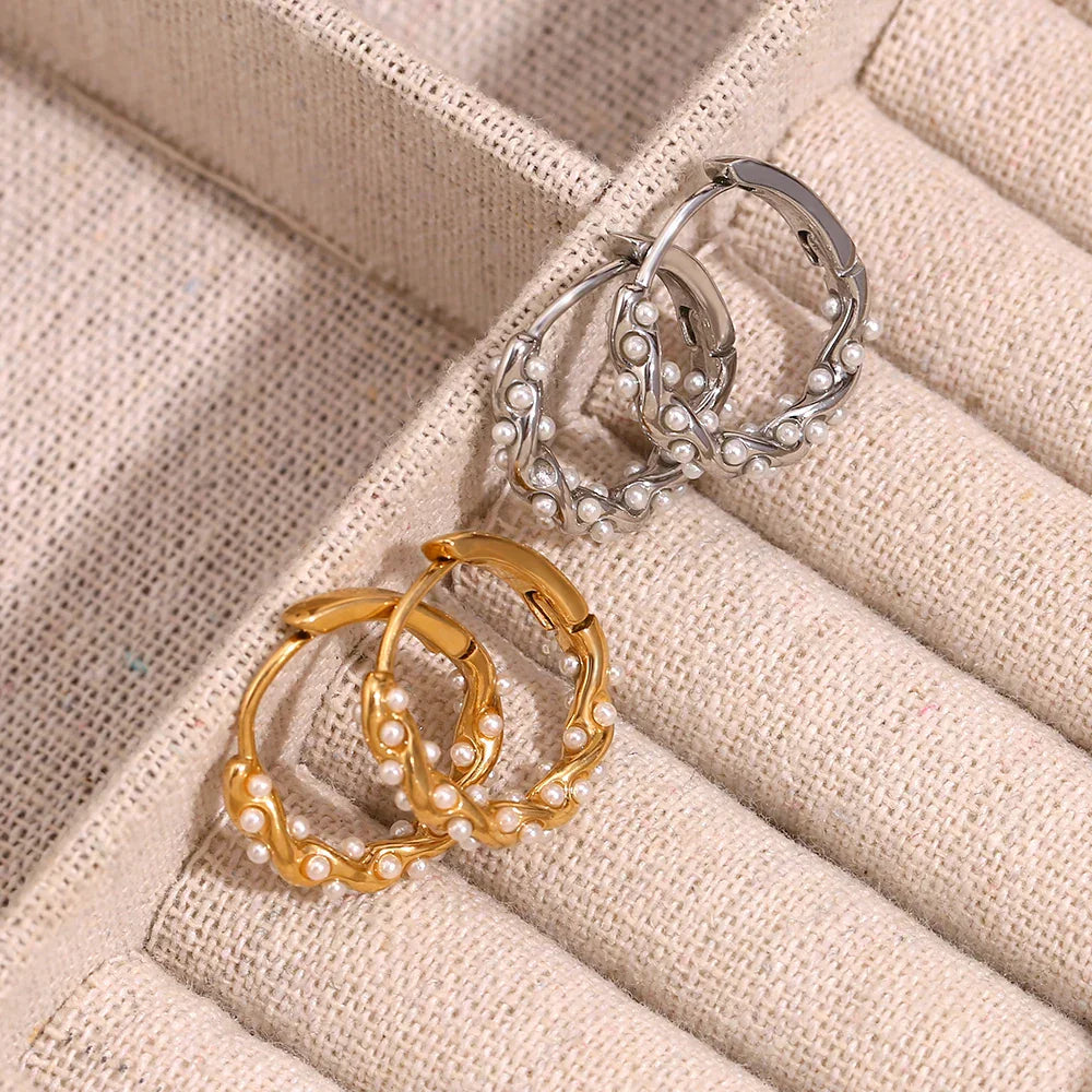 Brinco Irregular Dourado Hipoalergênico Burnetts Joias