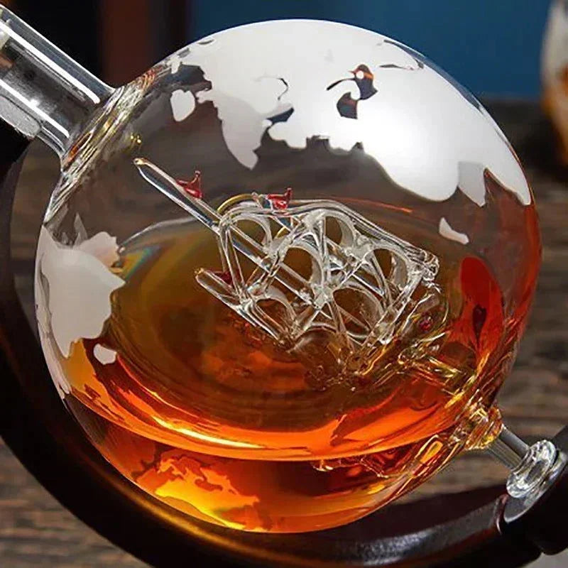 Decanter Globo com Suporte em Madeira