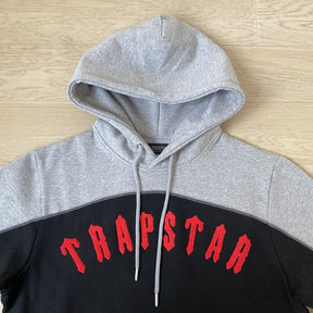 Conjunto Trapstar Irongate Arch Chenille Hooded Tracksuit