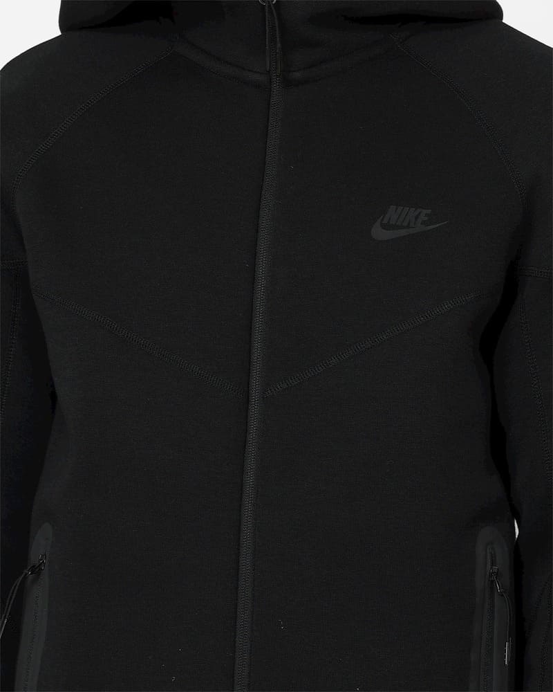 Conjunto Nike Tech Fleece Preto 2023 (New Season)