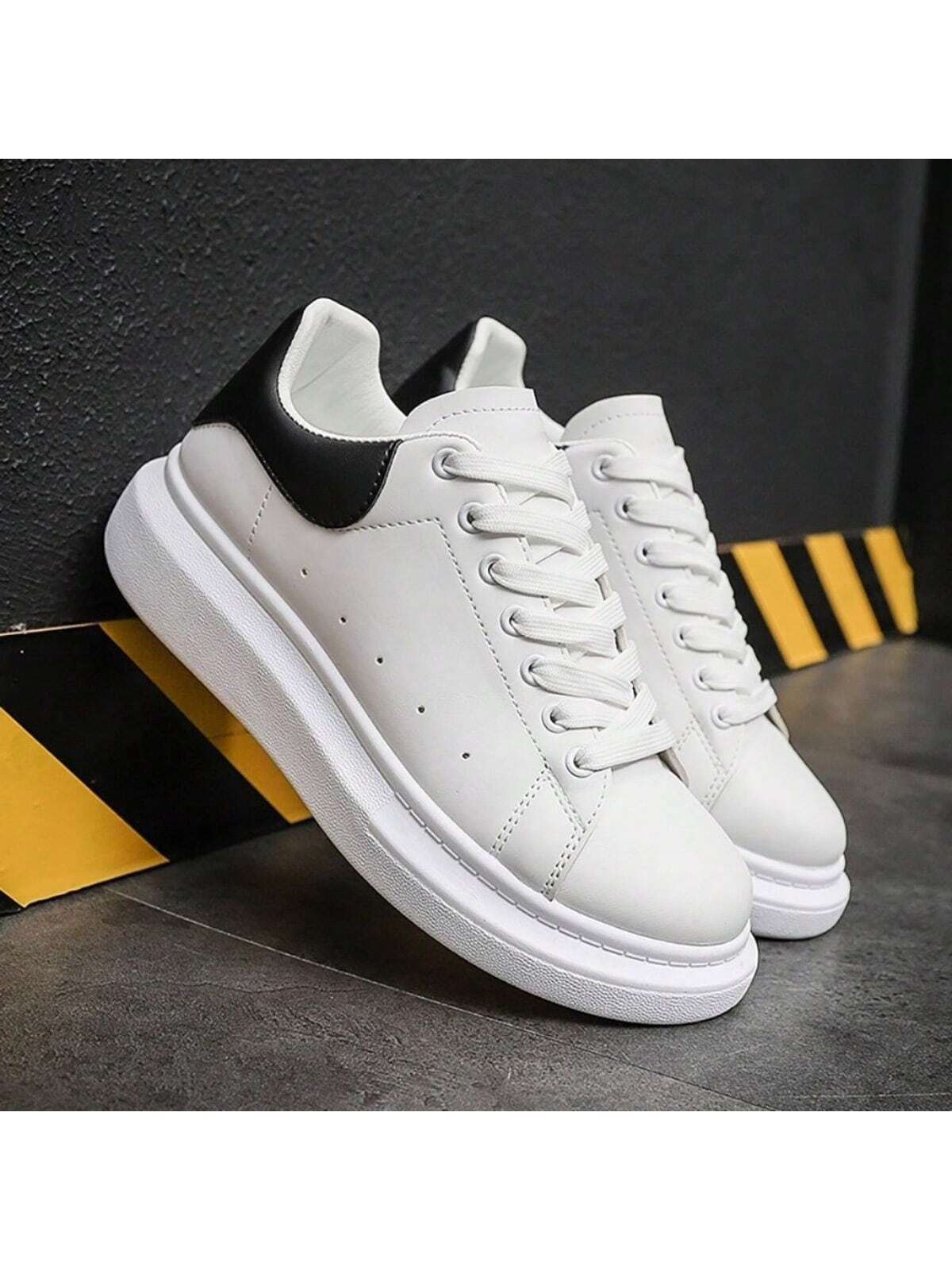 Tênis Masculino Casual com Sola Alta – Aumenta Altura 5 cm - UrbanLift