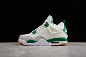 Air Jordan 4 Retro x Nike SB Pine Green