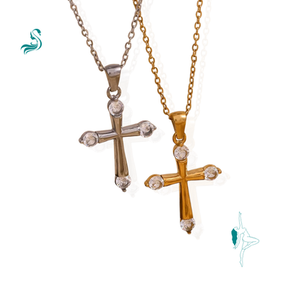 Colar Cruz Minimalista com Zircônia em Aço Inoxidável