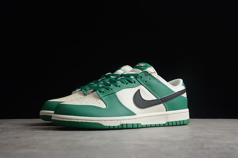 Nike Dunk Low SE Lottery