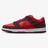 Nike SB Dunk Low Cherry