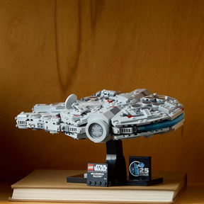 Nave Millenium Falcon - Star Wars | 921 PCS