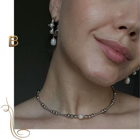 Brincos Vintage Barroco Burnett's Sucesso em Qualquer Ambiente