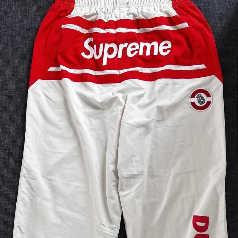 Conjunto Supreme x Ducati Branco