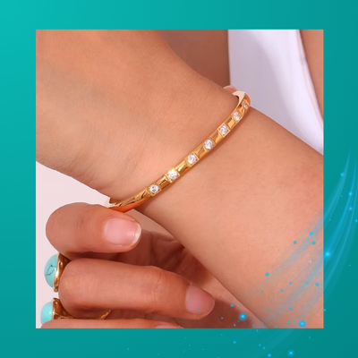 Pulseira Elegante de Ouro 18K com Zircônias
