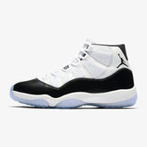 Air Jordan 11 Concord