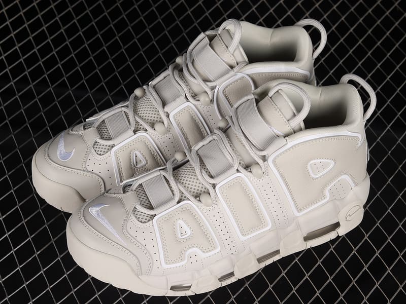 Nike Air More Uptempo Beige