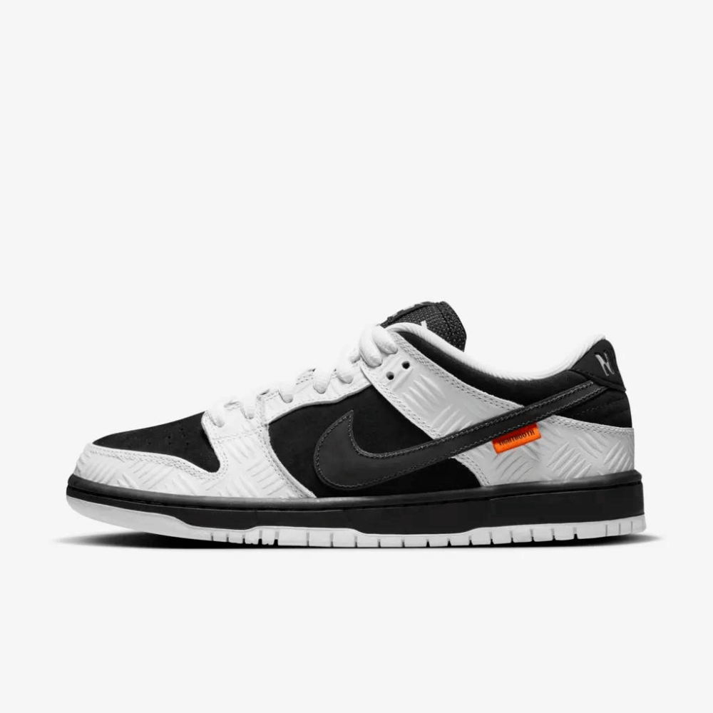 Nike SB x TIGHTBOOTH Dunk Low Pro Black and White