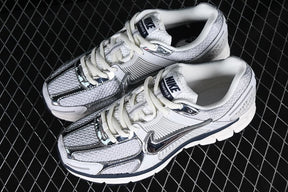 Nike Zoom Vomero 5 Photon Dust Metallic Silver