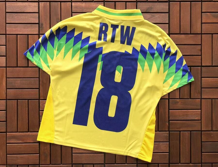 Camiseta Corteiz Futebol Brasil Amarela