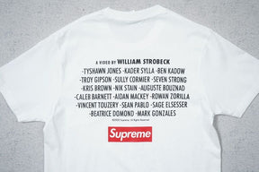 Camiseta Supreme “Play Dead”