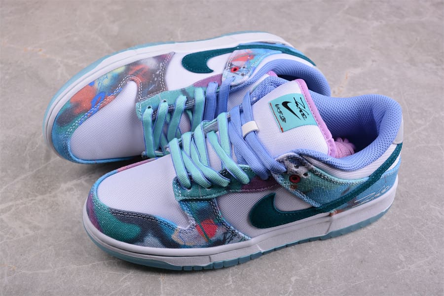 Nike SB Dunk Low Futura Laboratories Bleached Aqua