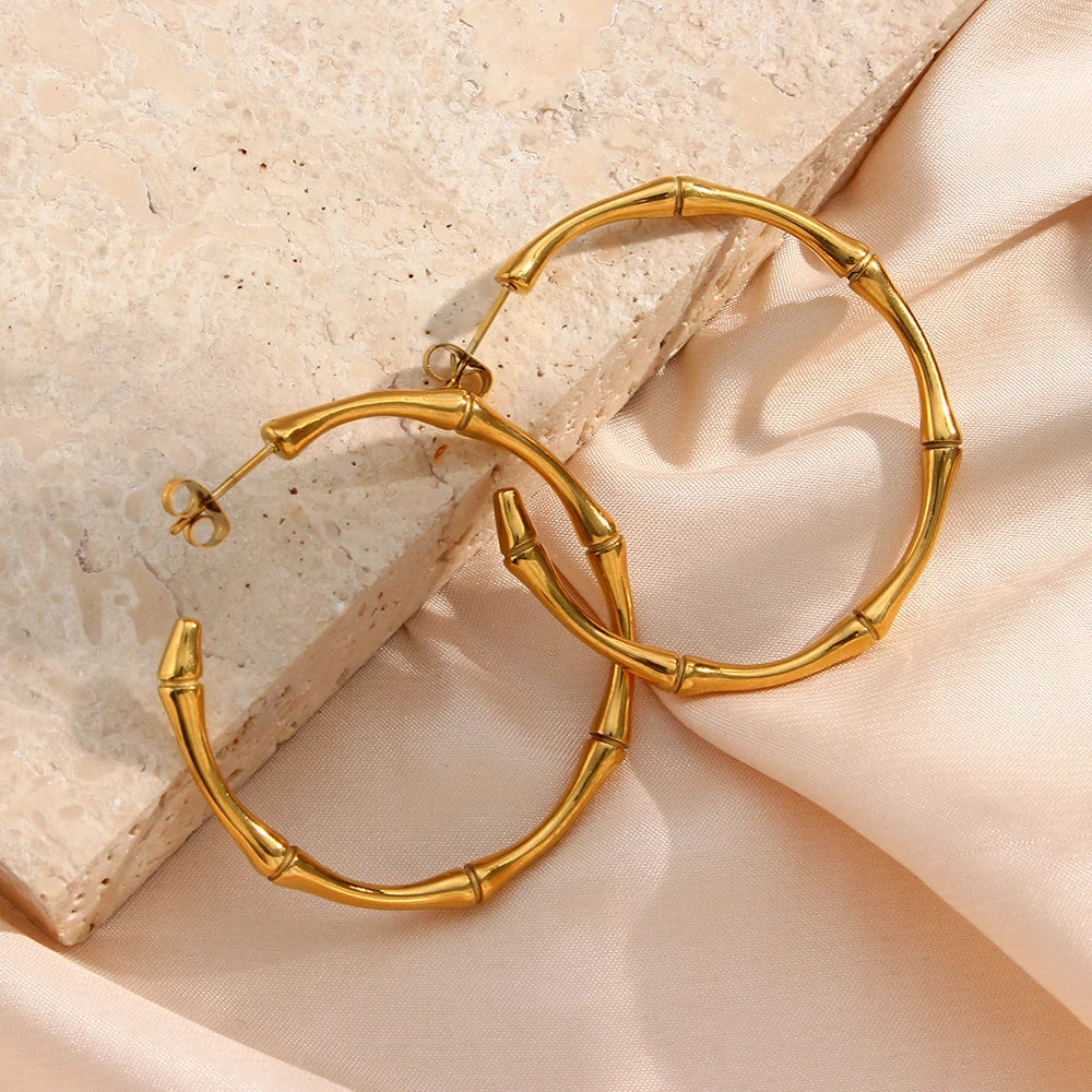 Brincos de Argola Bambu Dourado Minimalista