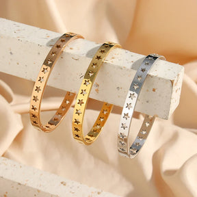 Pulseira Estrelada Burnetts Joias em Aço Inoxidável